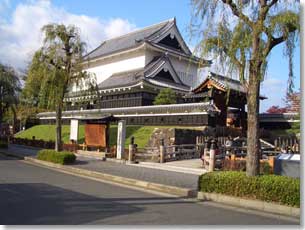 勝竜寺城跡・勝竜寺城公園の管理等(長岡京市勝竜寺)